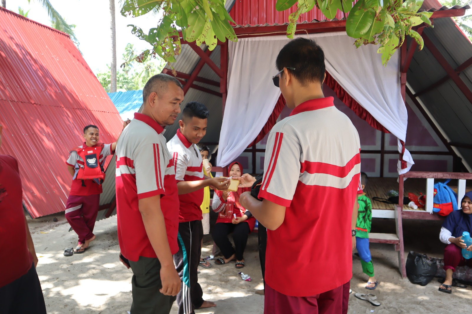 WhatsApp Image 2023-05-14 at 17.47.32.jpeg